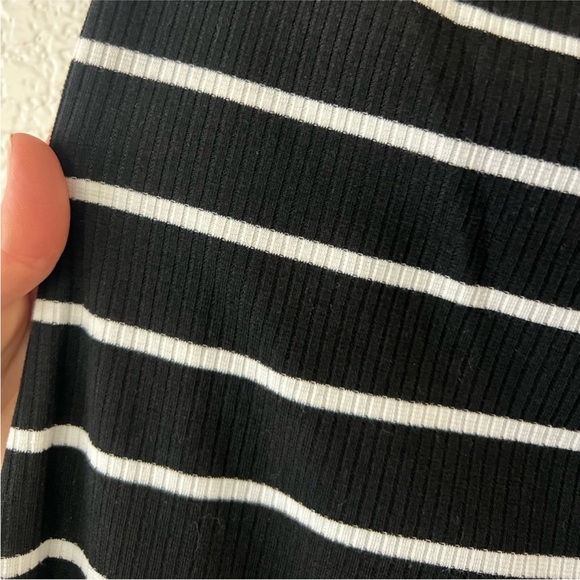 Ribbed Striped Off the Shoulder Dress from Vici Sz M - Picture 3 of 4